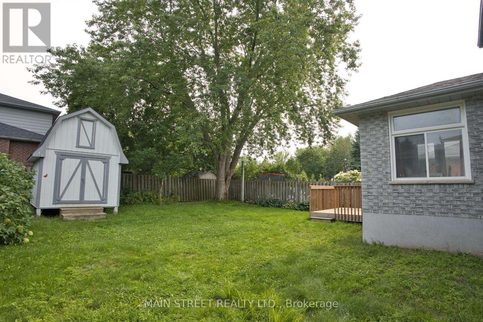 97 RIVERGLEN DRIVE - 33
