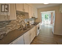 Bedroom 4 - 97 Riverglen Drive, Georgina, ON L4P2R3 Photo 11