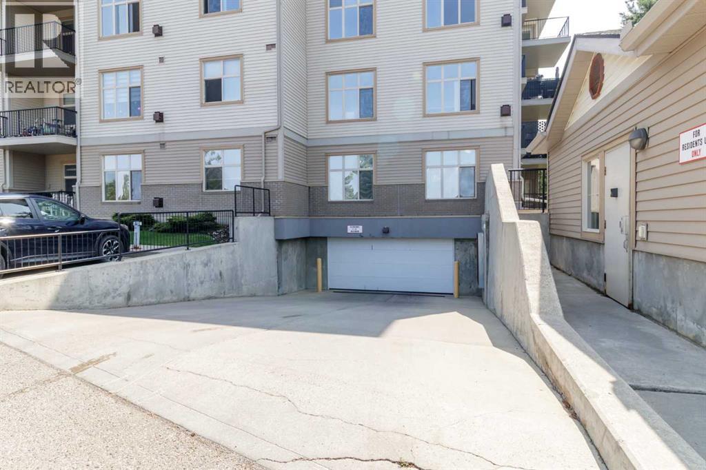 100 Lakeway Boulevard - Photo 18