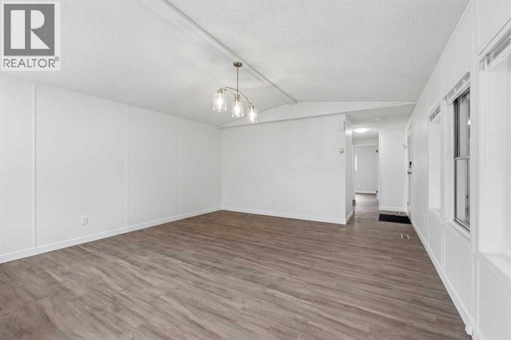 6960 63 Avenue - 14