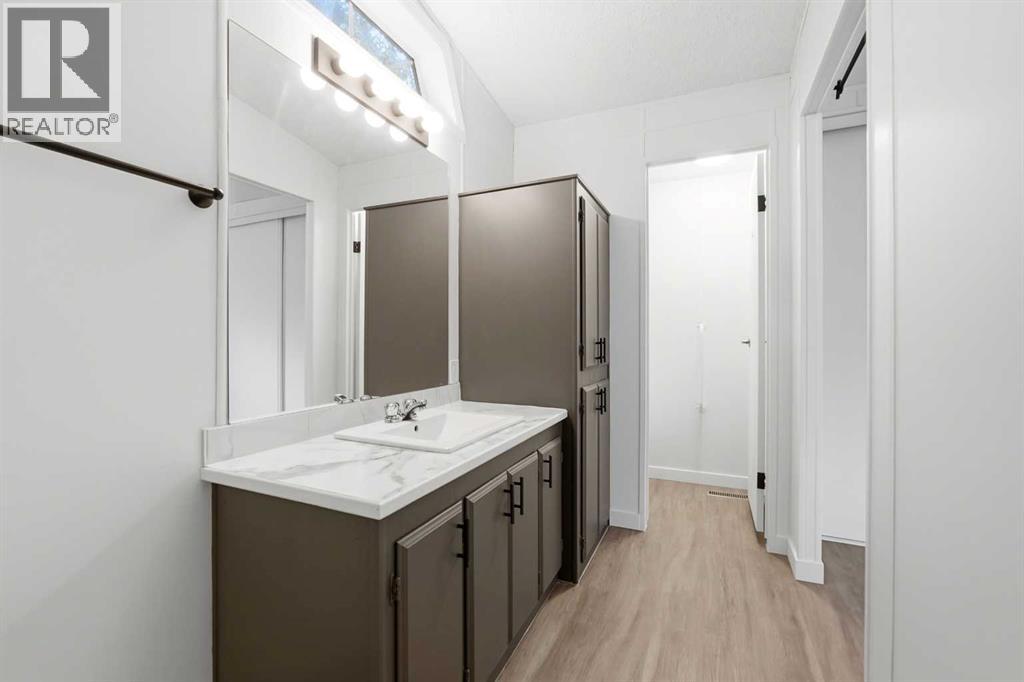 6960 63 Avenue - Photo 12