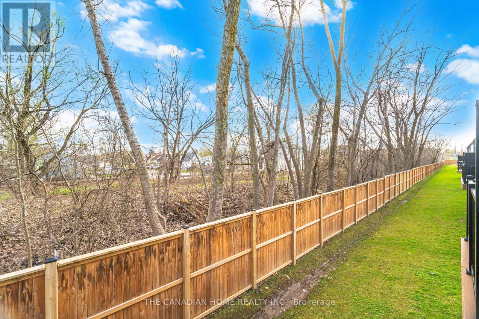 #321 4263 FOURTH AVENUE - Image 30
