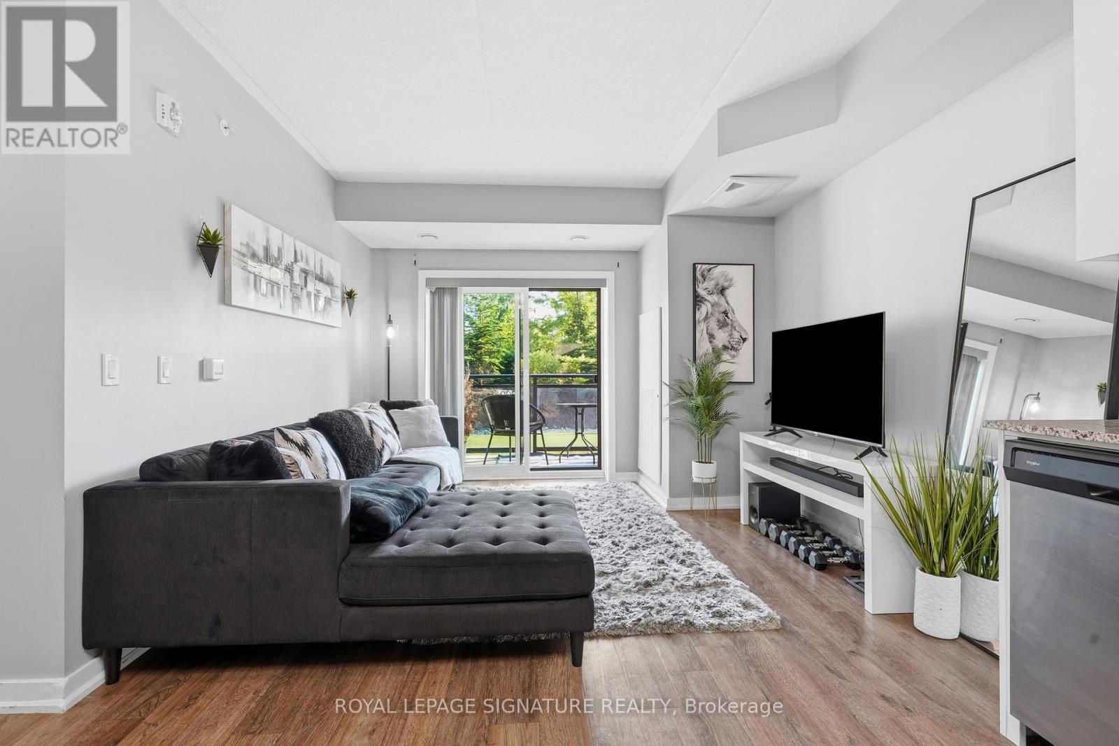 #LL08 25 KAY CRESCENT - 7
