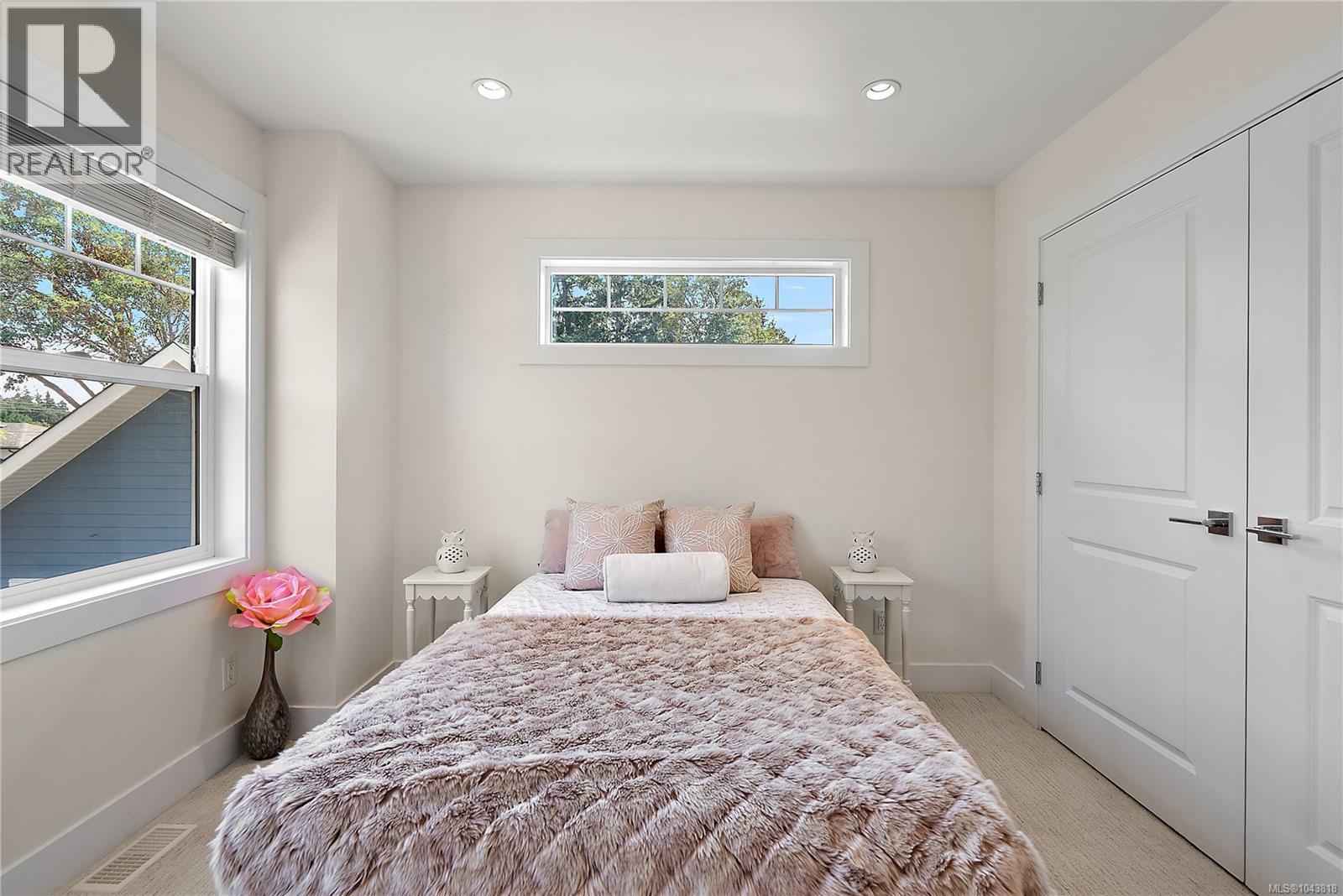 2908 Adye Rd - 20
