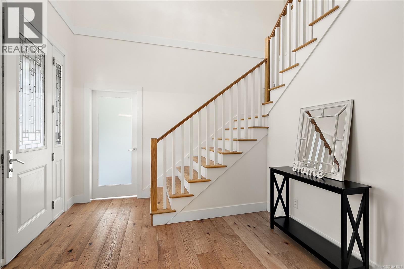 2908 Adye Rd - 4