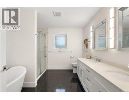 2908 Adye Rd, Colwood, BC V9B2G6 Photo 21