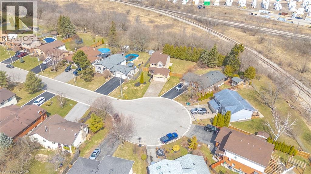 200 MORRISON Drive - 3