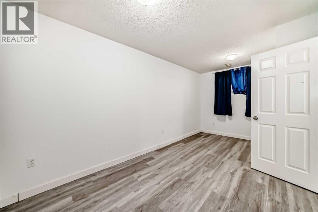 52 TARALAKE Street Northeast - Photo 31