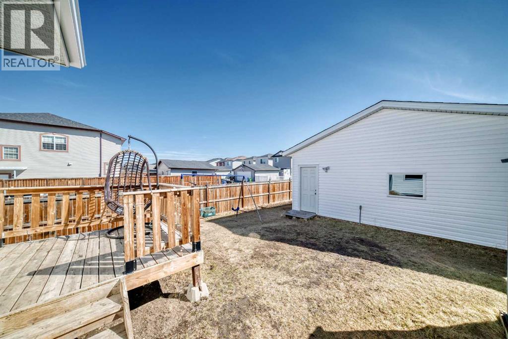 52 TARALAKE Street Northeast - Photo 38