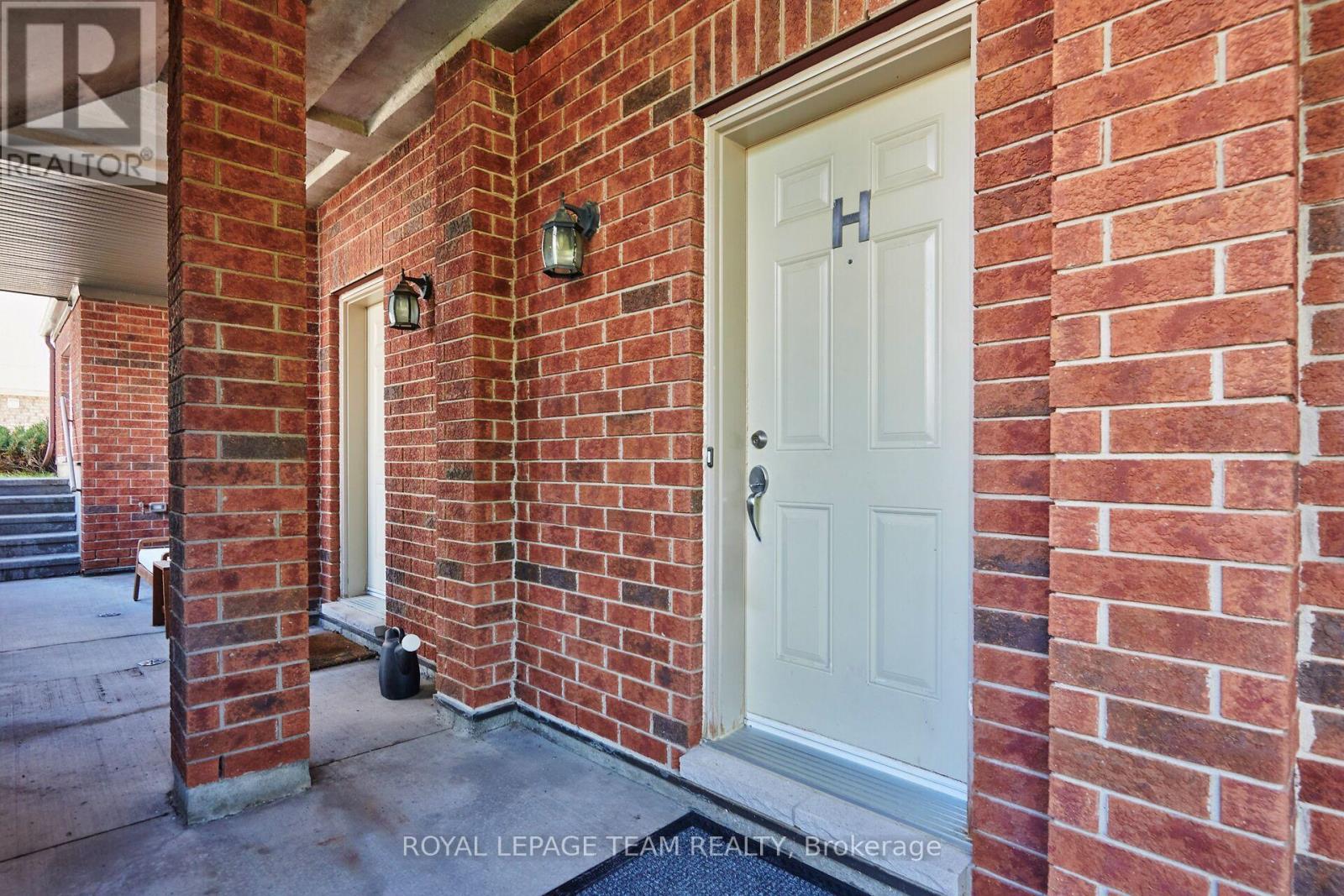 #H 105 FRASER FIELDS WAY - Image 5