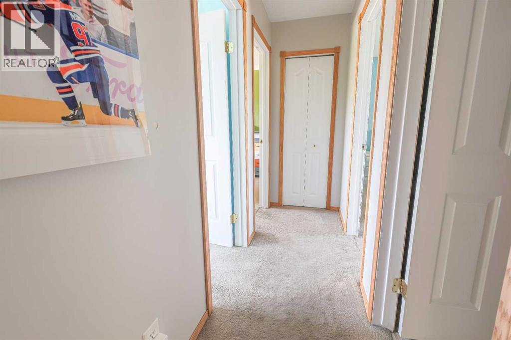 5739 55 Street - 24