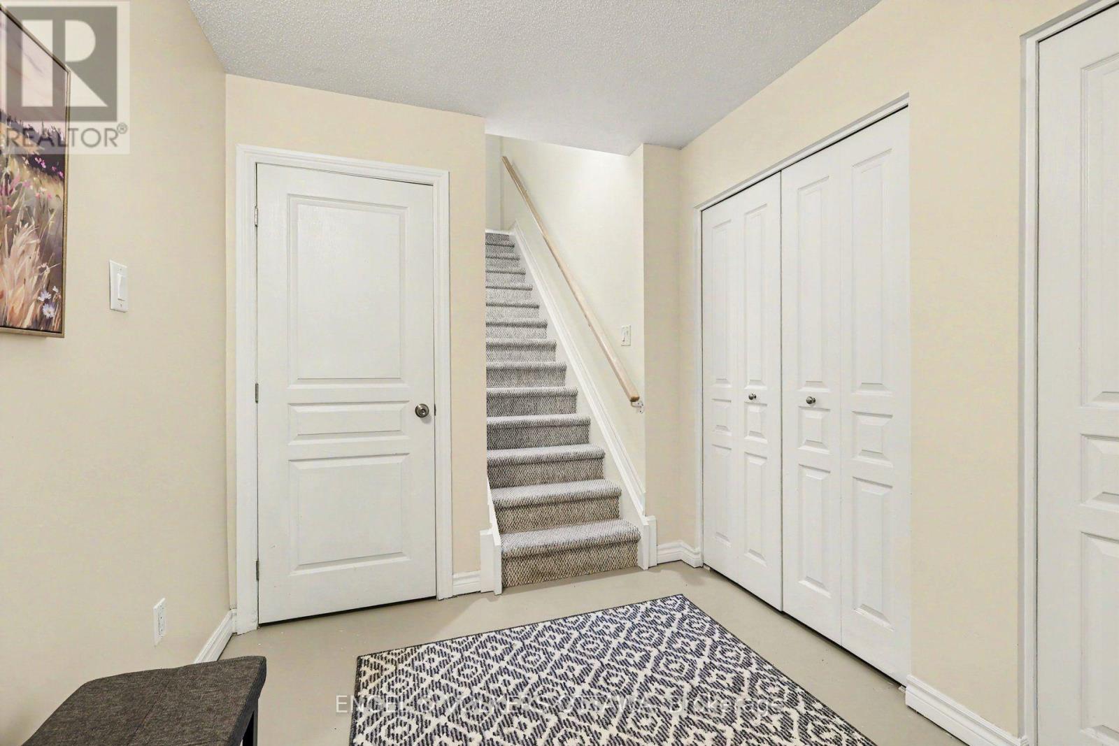 2 Bed, 1 Bath House for Sale in Ottawa – 53 HAWKSTONE GATE, Ottawa – MLS# X13674112 - Image 19