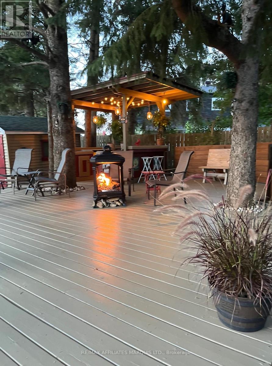 1635 BROOKDALE AVENUE - Image 11