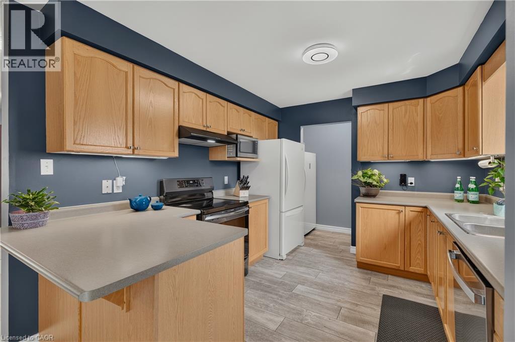11 MAPLE Street - 4