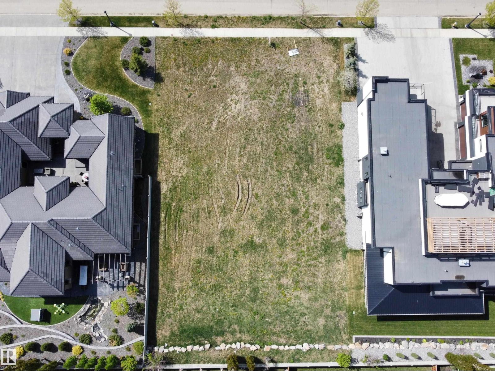 21 WINDERMERE Drive SW