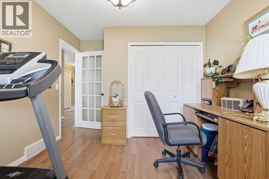 11 Macewan Park Heights Northwest - Photo 17