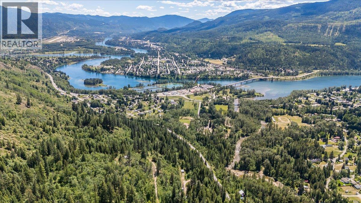 1385 Pass Creek Road - Image 9