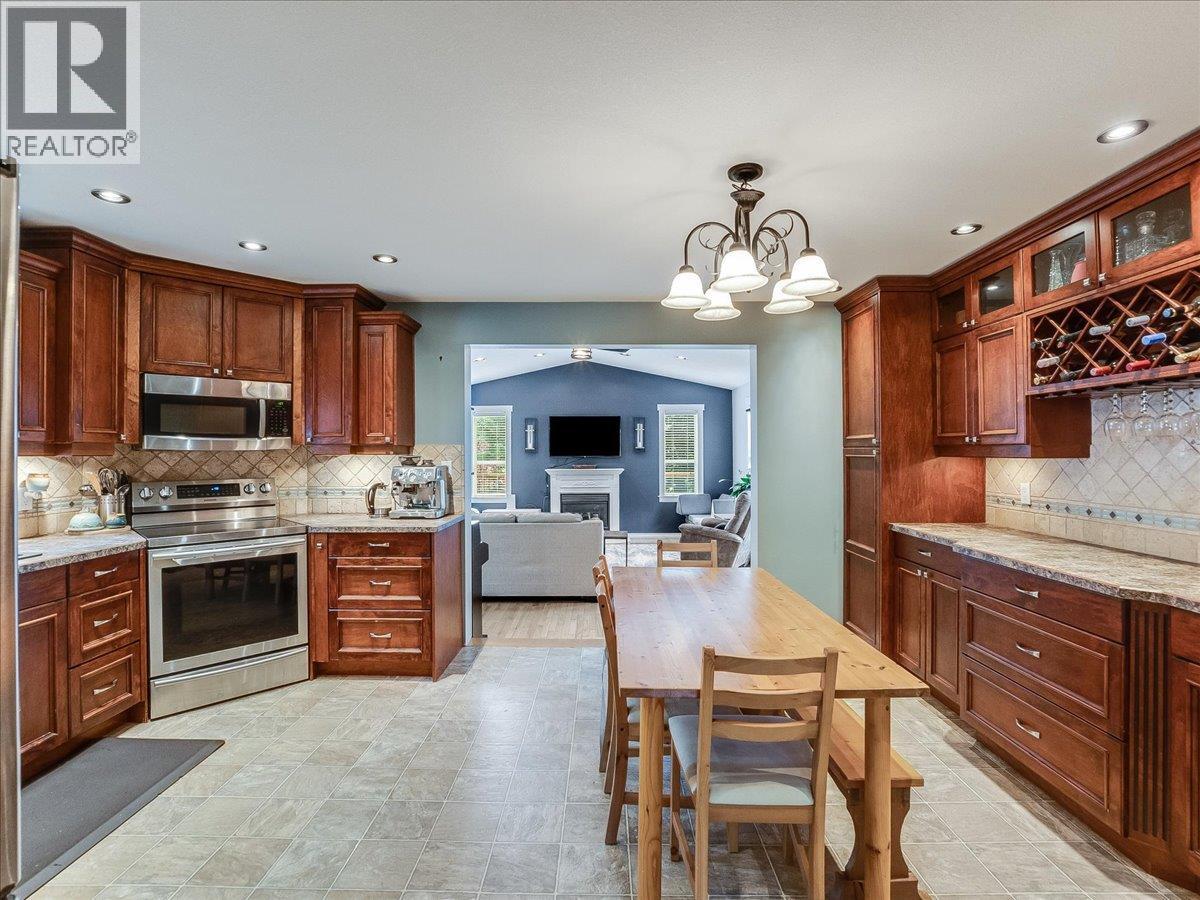 2451 Cunningham Road - Image 26