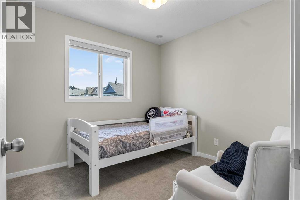 213 Mahogany Heights Southeast - Photo 24