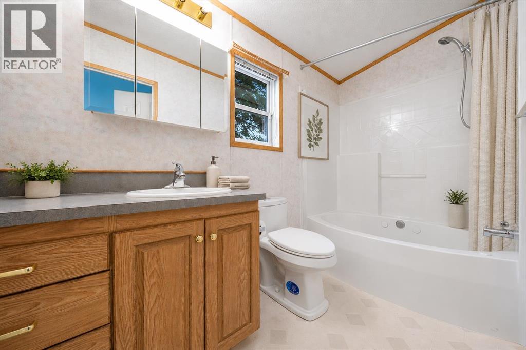 210 5 Street Northwest - Photo 22
