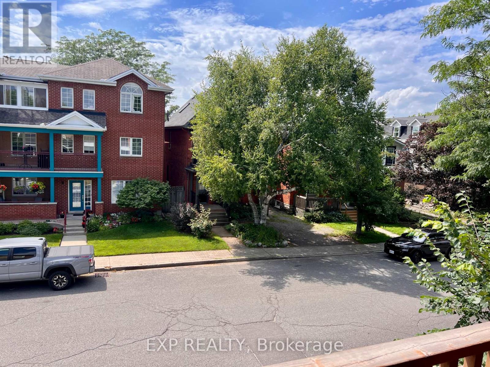 4 Bed, 2 Bath Multi-Family for Sale in Ottawa – 107 SPADINA AVENUE, Ottawa – MLS# X13674142 - Image 10