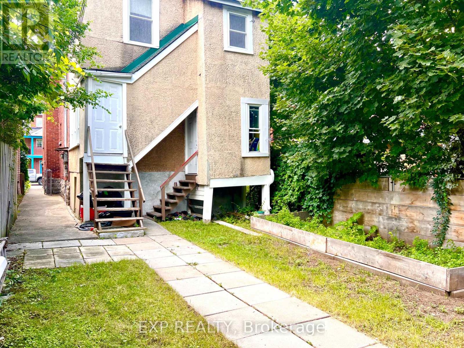 4 Bed, 2 Bath Multi-Family for Sale in Ottawa – 107 SPADINA AVENUE, Ottawa – MLS# X13674142 - Image 22