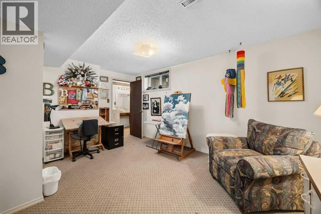 33080 Rocky Range View - Image 31