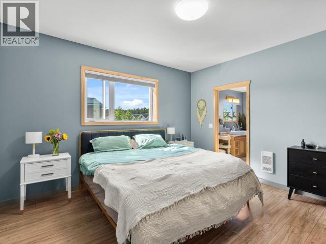 1-35 GLEANER AVENUE - 15