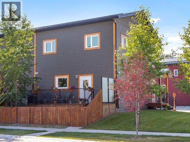 1-35 GLEANER AVENUE - 9