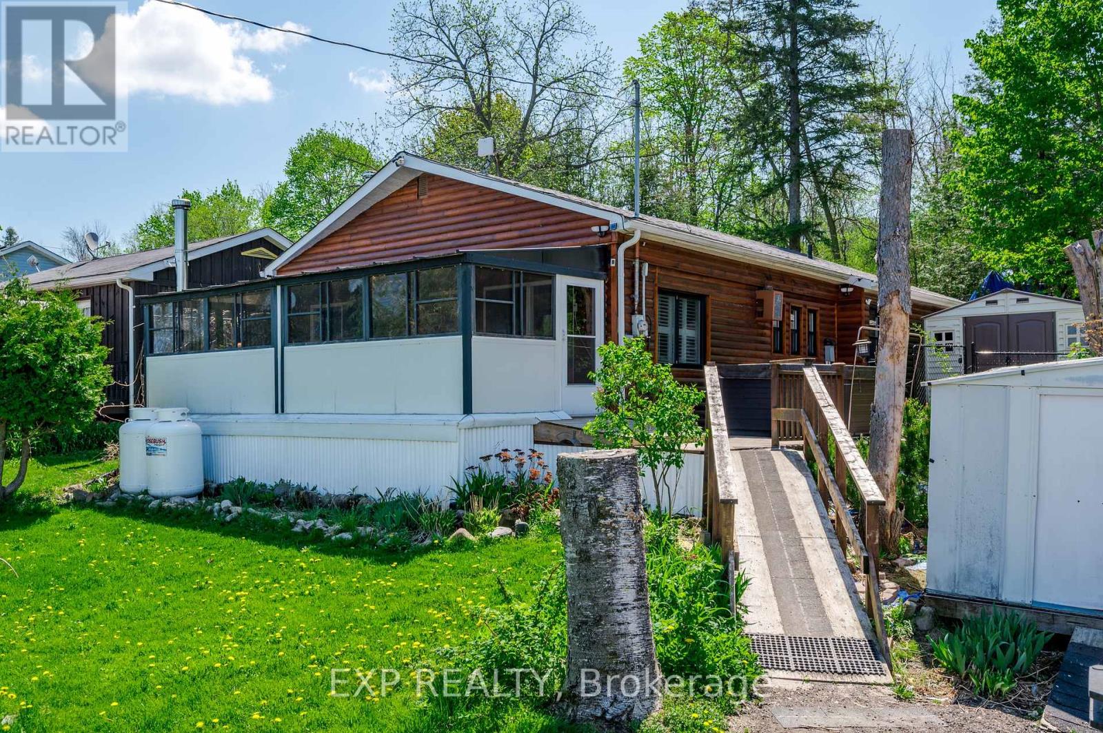 #30 6108 CURTIS POINT ROAD - 5