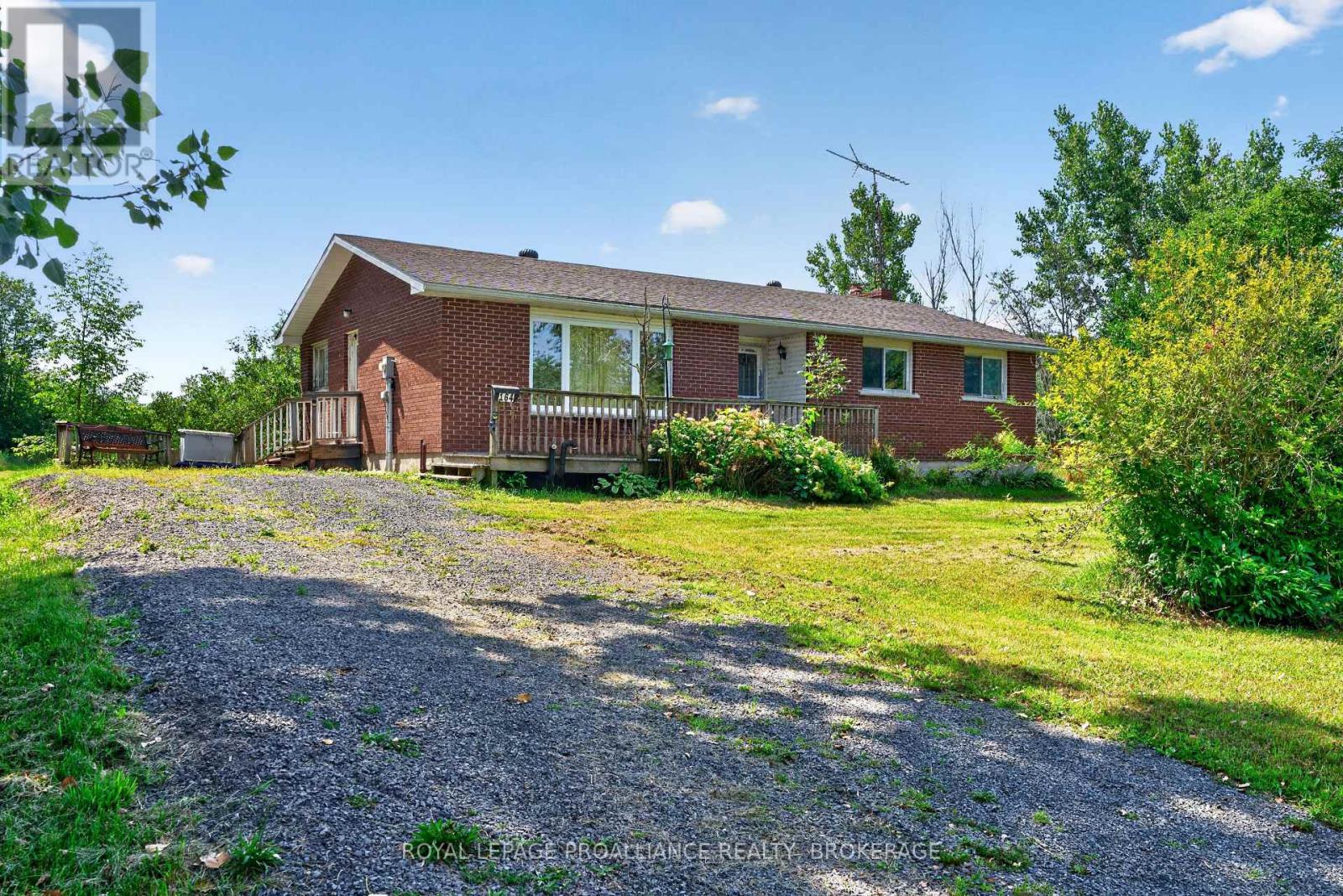 164 JACKSON ROAD - 1
