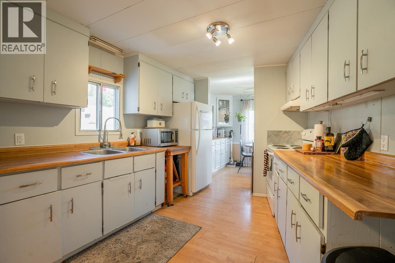 5472 CANIM HENDRIX LAKE ROAD - Image 13