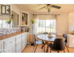 5472 Canim Hendrix Lake Road, 100 Mile House, BC V0K2E0 Photo 17