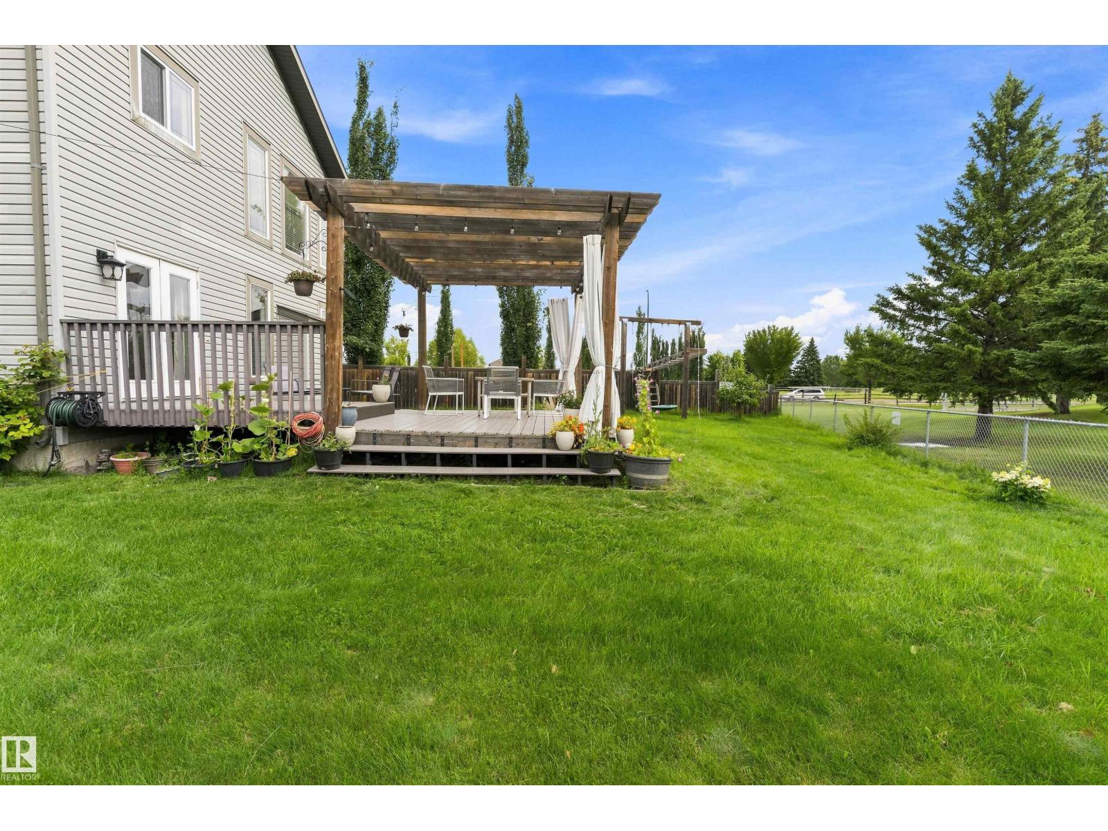 20845 92A AV NW - 5