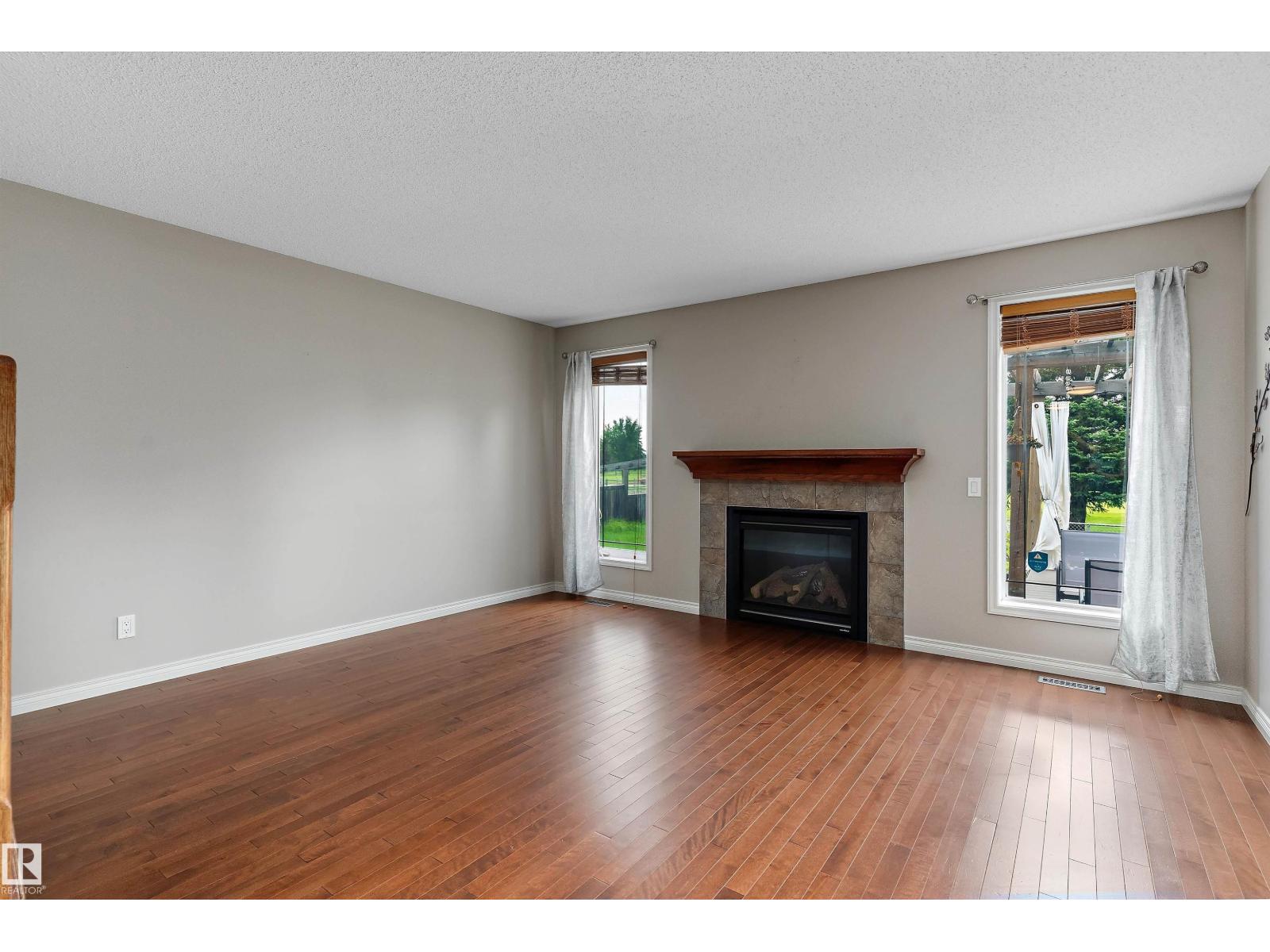 20845 92A AV NW NW - Photo 45