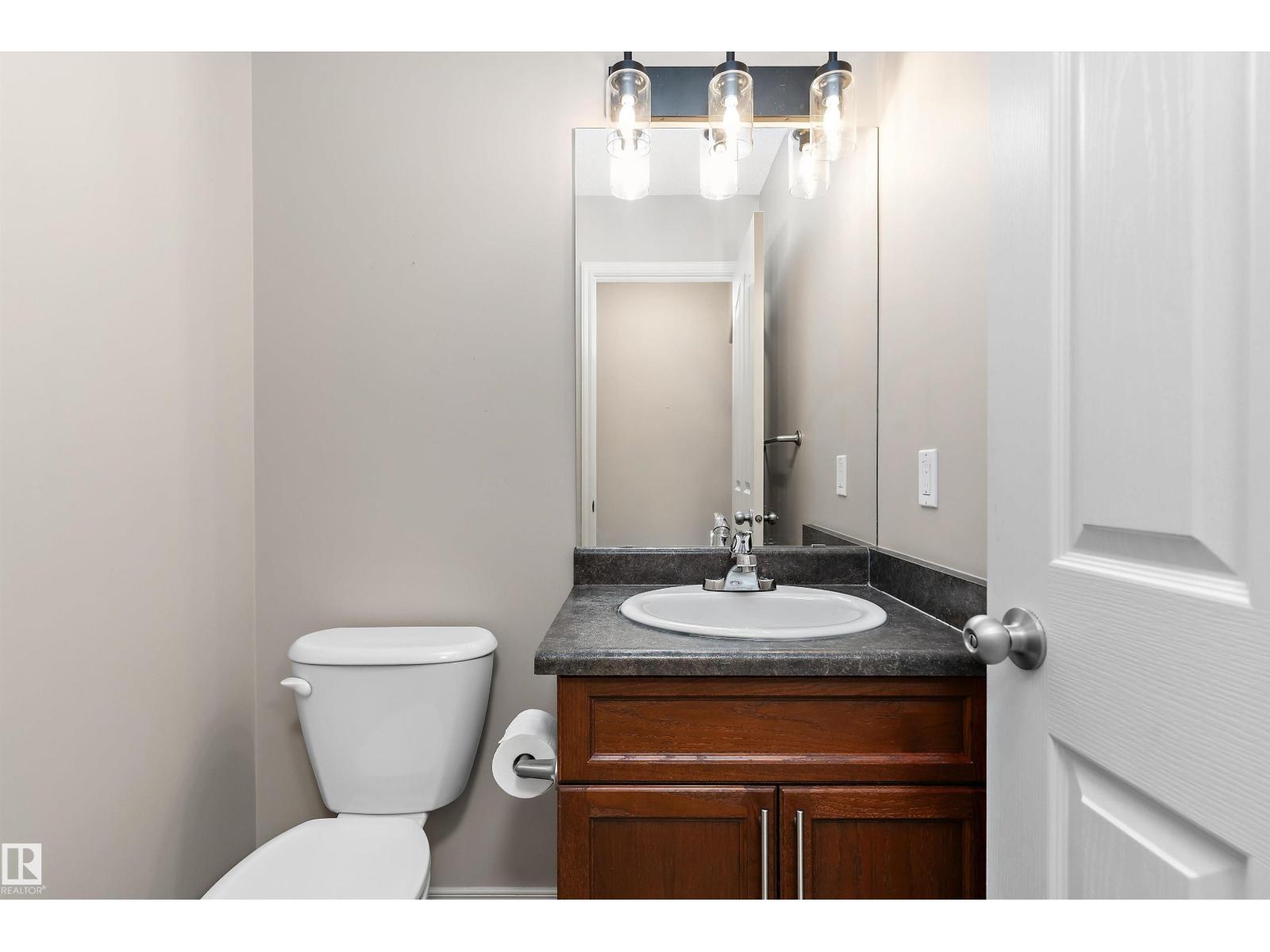 20845 92A AV NW - 55