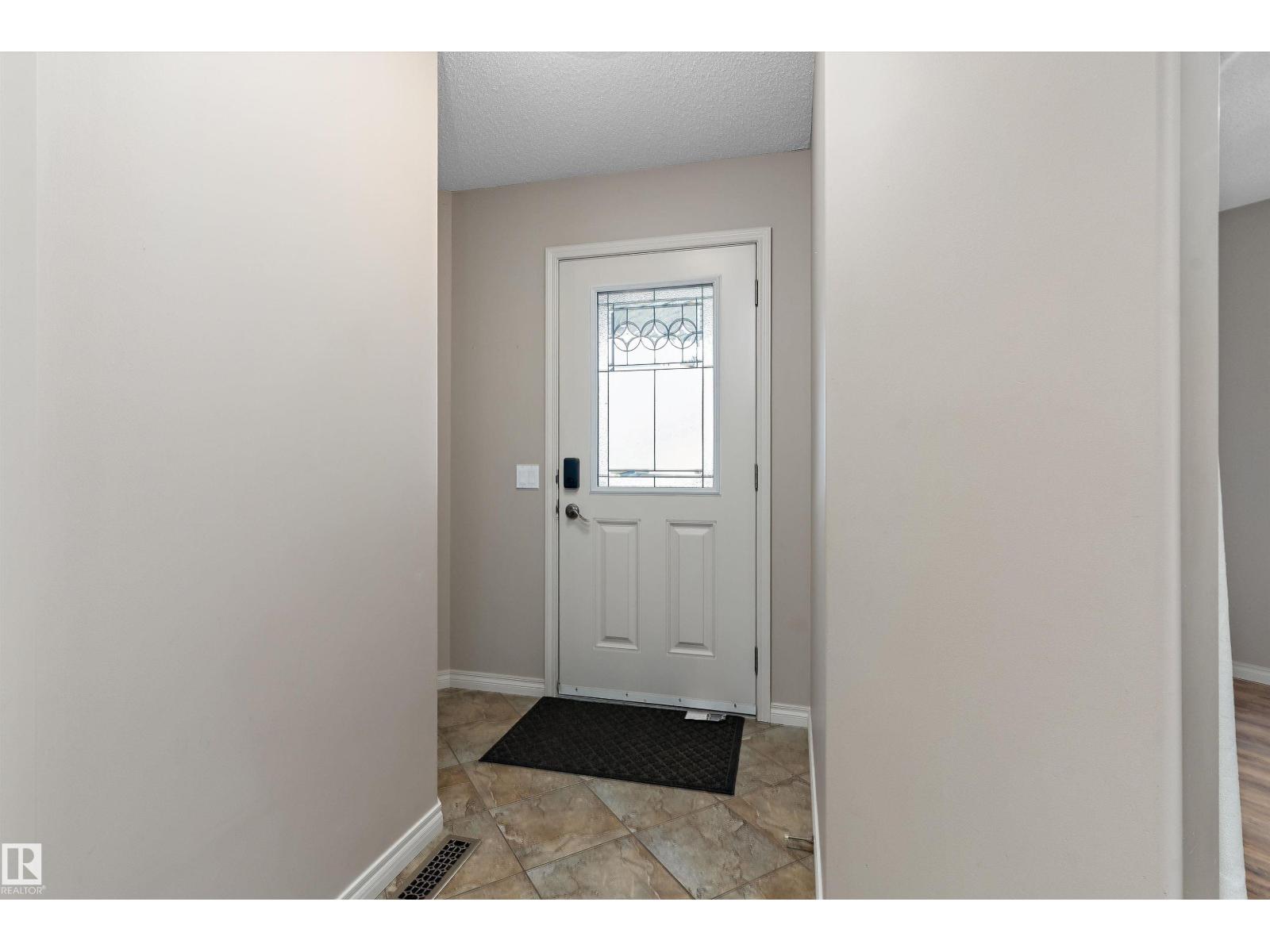 20845 92A AV NW - Image 58