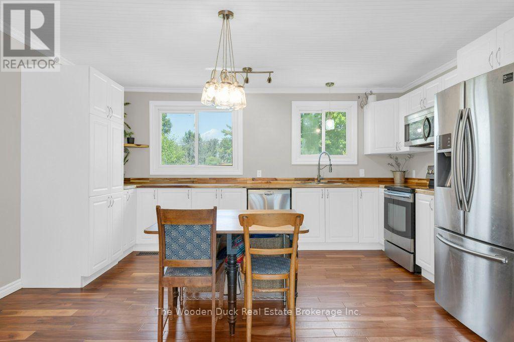 7 KERRY CIRCLE - Image 9