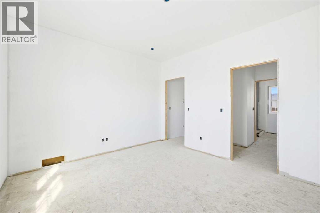 325 Flare Avenue Southwest - Photo 12