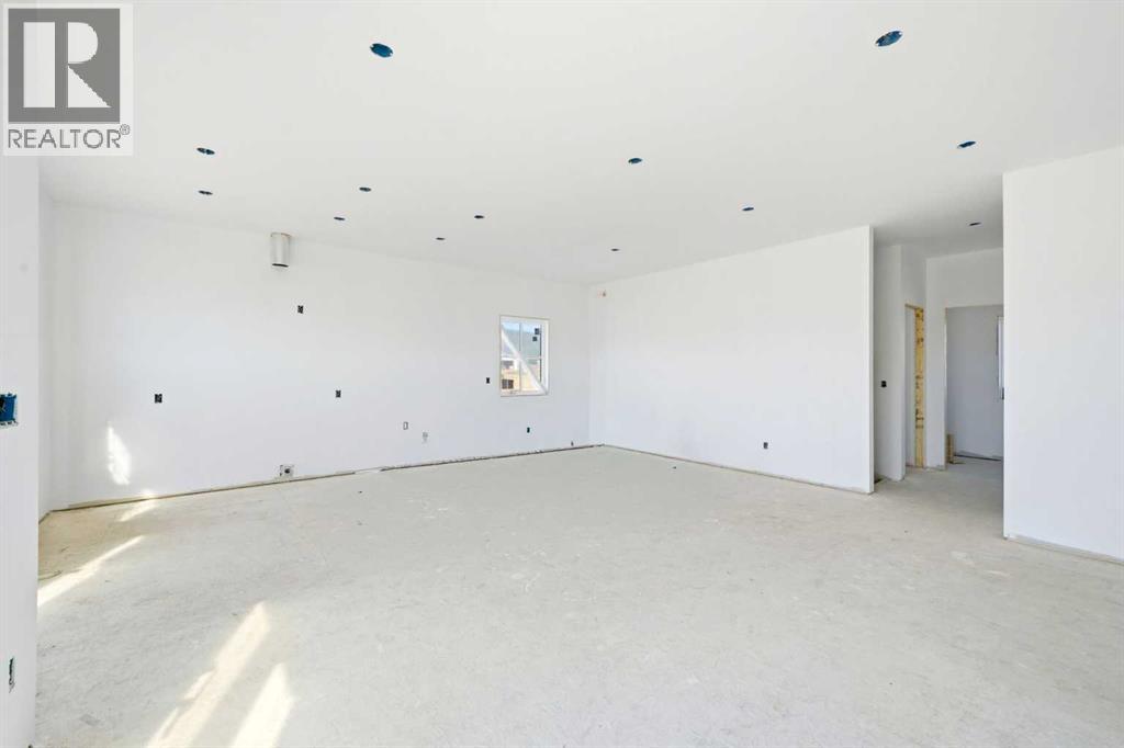325 Flare Avenue Southwest - Photo 6