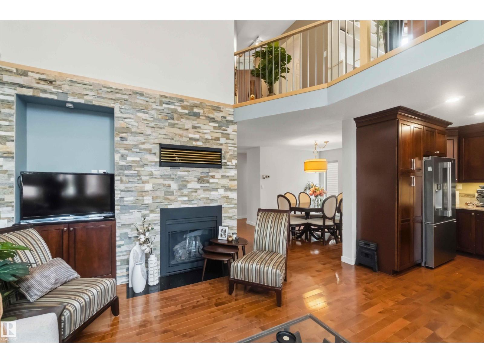 9730 95 ST NW - 22
