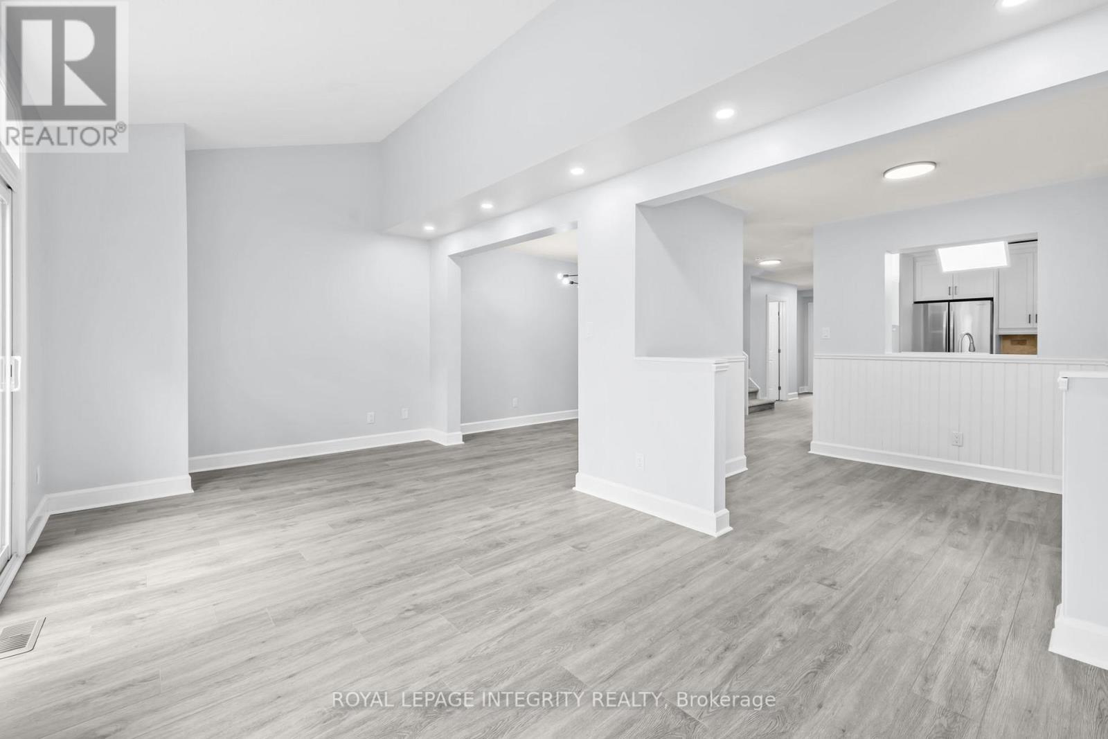 3 Bed, 3 Bath House for Sale in Ottawa – 3 KALBROOK STREET, Ottawa – MLS# X13671714 - Image 12
