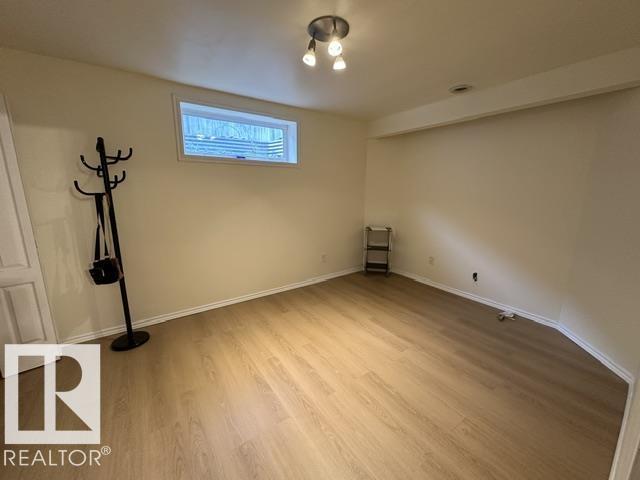 9806 179 AV NW - Image 28