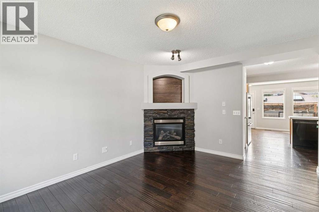208 Everridge Way Southwest - Photo 7