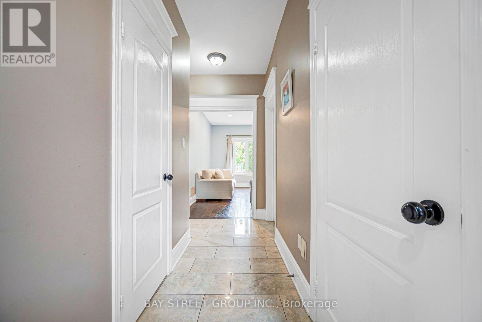 14 ROCKSPRINGS AVENUE - 12