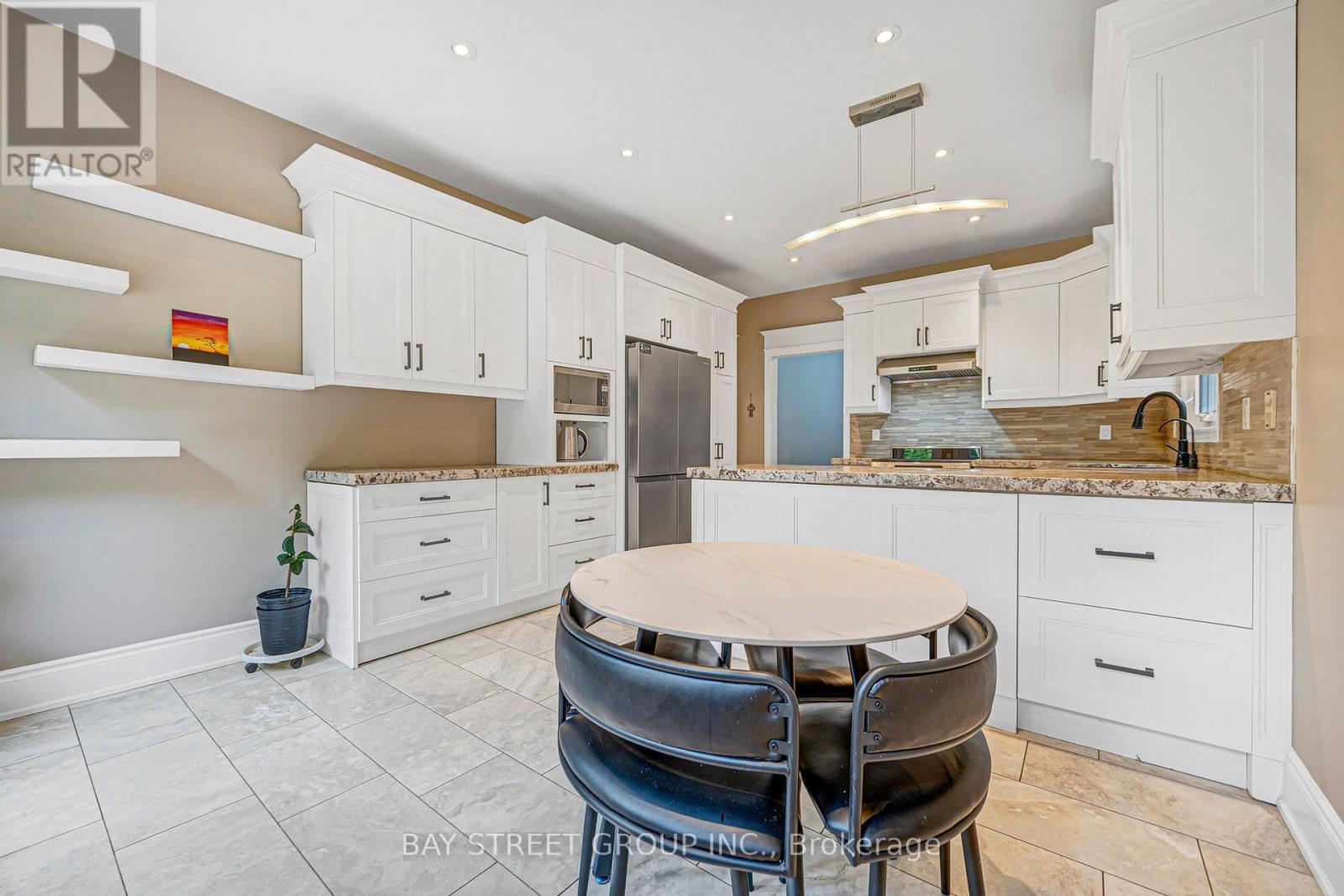 14 ROCKSPRINGS AVENUE - 21