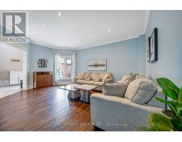 14 Rocksprings Avenue, Richmond Hill, ON L4S1R1 Photo 11