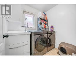 14 Rocksprings Avenue, Richmond Hill, ON L4S1R1 Photo 22