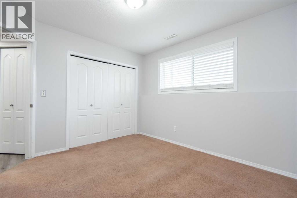 4626 44 Street - Photo 21