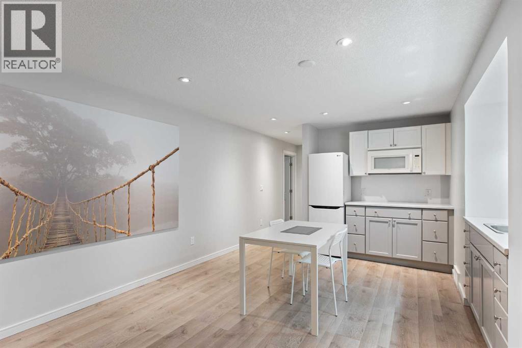 313 11 Avenue Southwest - Photo 18